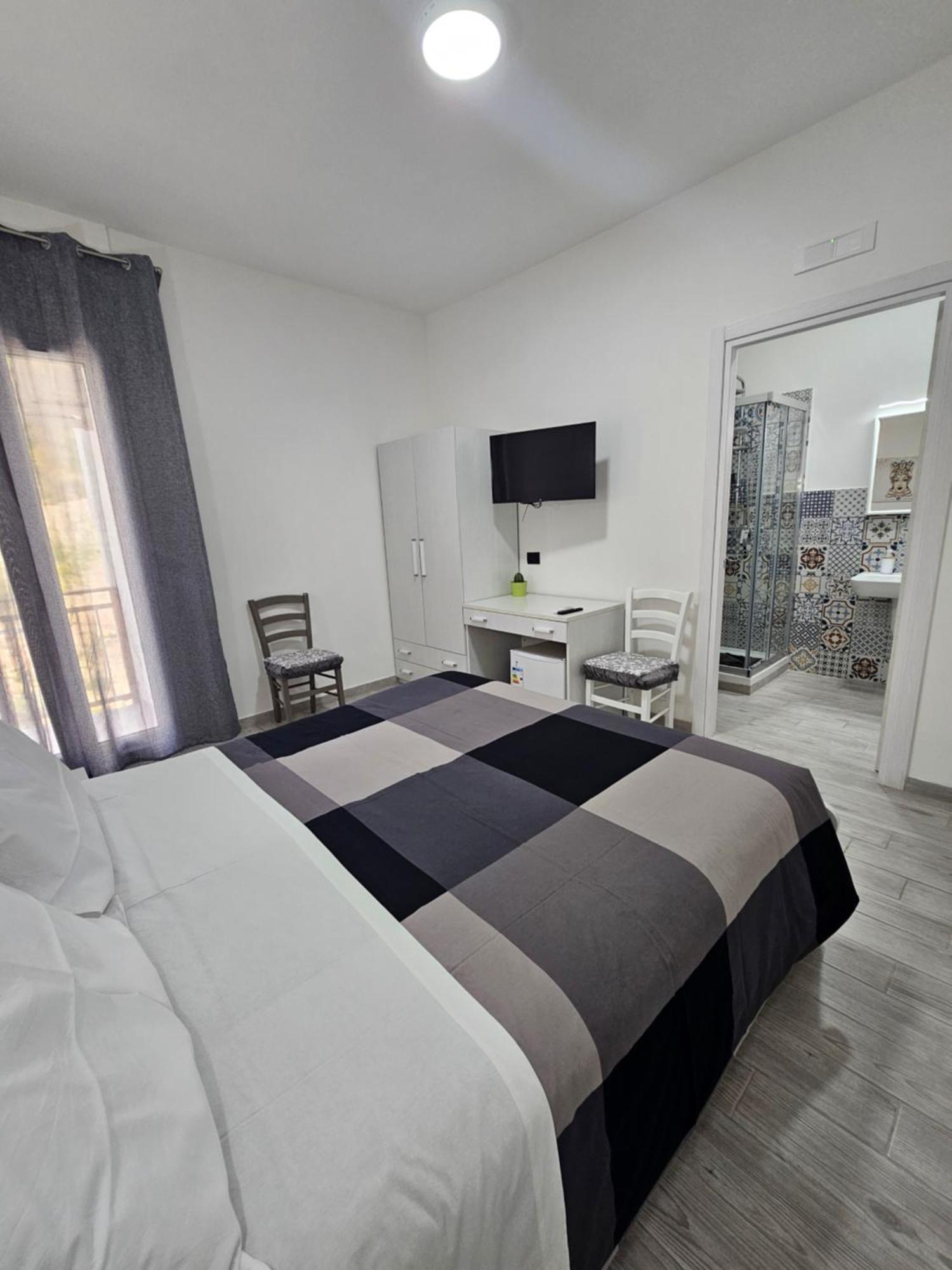 Frontemare Locazione Turistica Hotel Porto Empedocle Exterior photo